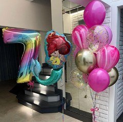 Композиция из шаров "Цифра градиент и русалочка"