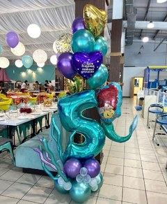 Композиция из шаров "Стойка с русалочкой на 5 лет"