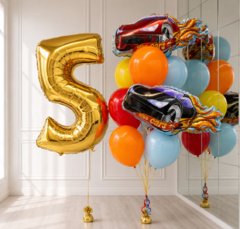 Композиция из шаров "Гоночные машины на 5 лет"