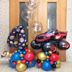Композиция из шаров "Вспыш и патруль на стойках"