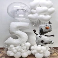 Композиция из шаров "Любимчик Олаф"