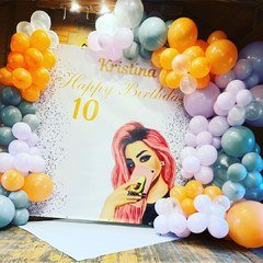 Фотозона "Яркая на 10 лет"
