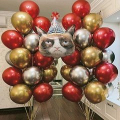 Композиция из шаров "Котик и праздничное настроение"