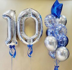 Композиция из шаров "Синий и серебро на 10 лет"