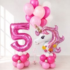 Композиция из шаров "Розовый сет с единорогом на 5 лет"