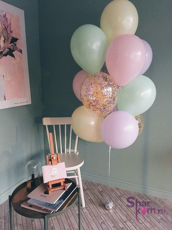 Фонтан из шаров "Макарунсы"