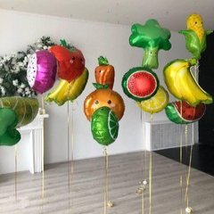 Композиция из шаров "Фрукты и овощи"