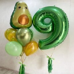 Композиция из шаров "Авокадо на 9 лет"