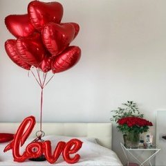 Композиция из шаров "Люблю"