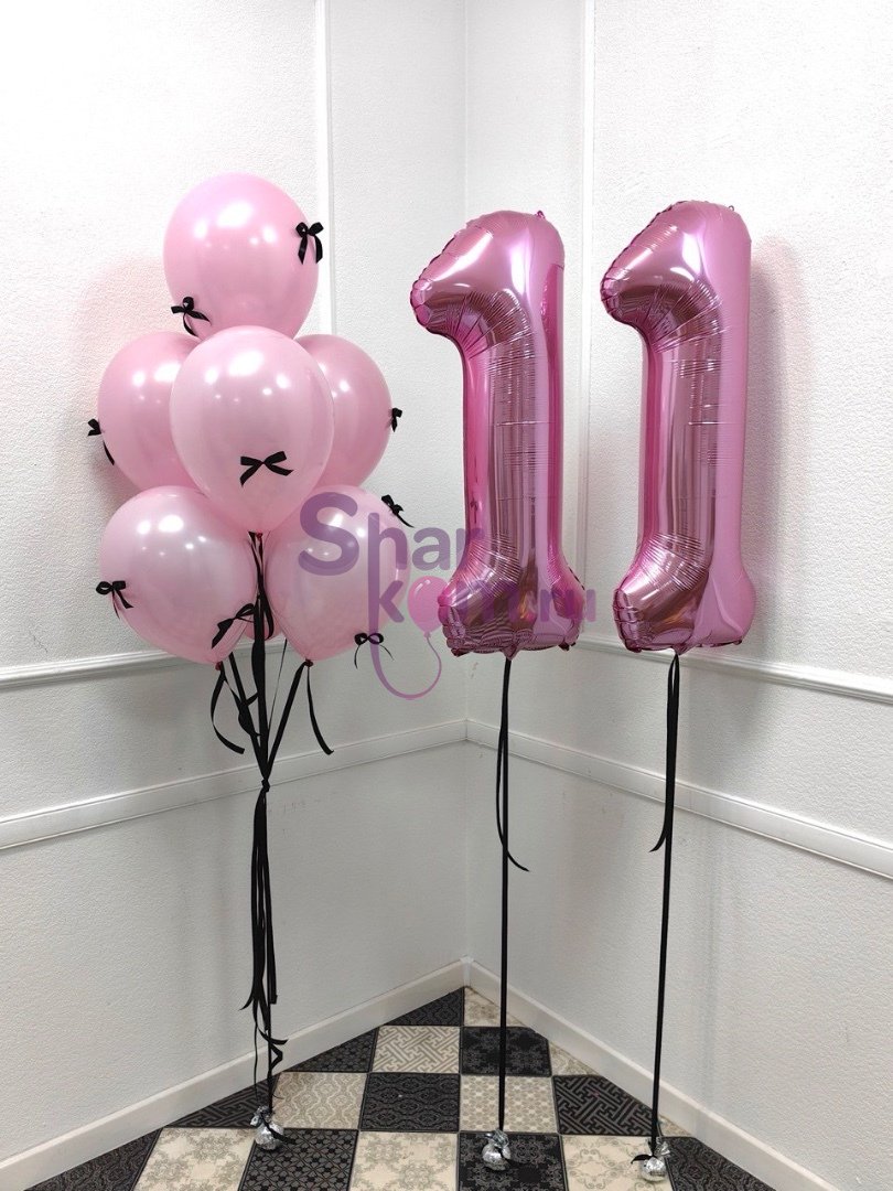 Композиция из шаров "Розовый с бантиками"