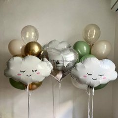 Композиция из шаров "На выписку сыночка" с облаками