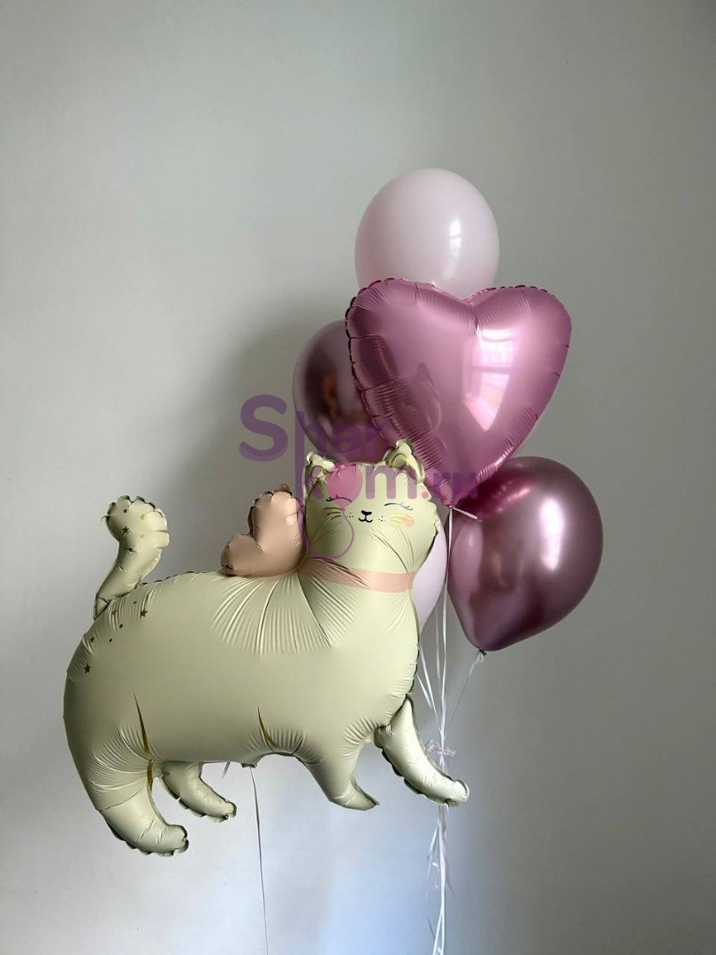 Композиция из шаров "Котик с бантиком"