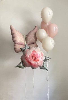 Композиция из шаров «Нежный полёт бабочки»