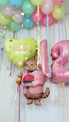 Композиция из шаров «Романтический котик»
