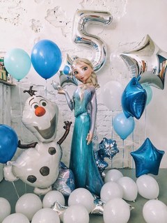 Композиция из шаров "Эльза и весёлый Олаф"
