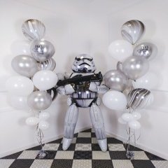 Композиция из шаров "Ура,день Рождения!" Штурмовик