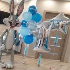 Композиция из шаров "Веселый кролик"