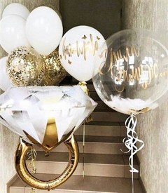 Композиция из шаров "Вау"