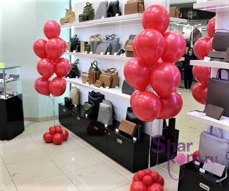 Фонтаны из воздушных шаров "Вишня"