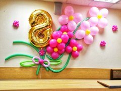Композиция из шаров "С 8 Марта!" настенная