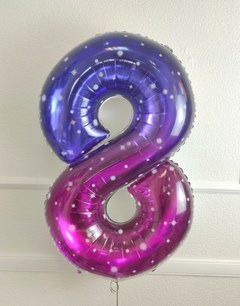 "Цифра 8", Сияющий космос, Сиреневый, Градиент