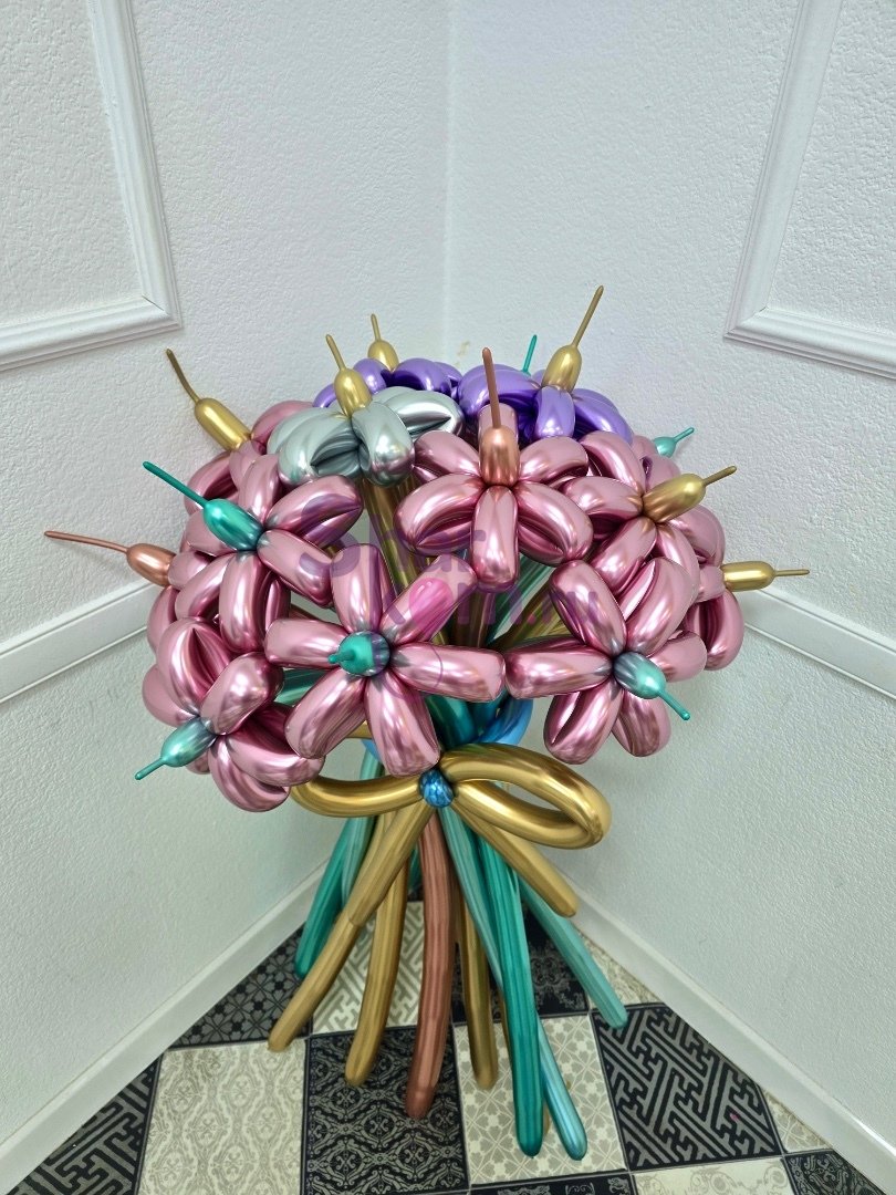 Букет из шаров-ромашек хром "Прекрасной даме"