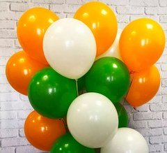 Облако из шаров "Зеленый, оранжевый, белый"