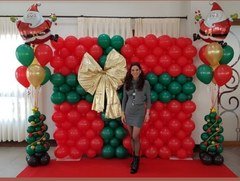 Фотозона "Подарочек" с фонтанами