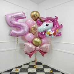 Композиция из шаров "Нарядная с единорогом"