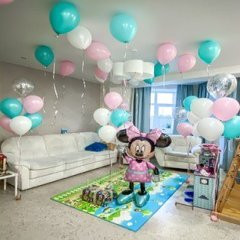 Композиция из шаров "Подарок от Минни"