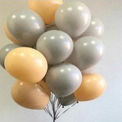 Облако из шаров "Серый и персиковый"