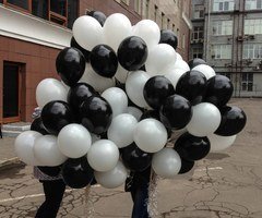 Облако из шаров "Черно-белый сет"