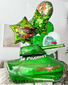 Фонтан из шаров "Милитари с танком"