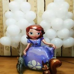 Композиция из шаров "Принцесса София и белые фонтаны"