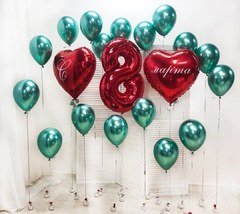 Фотозона из шаров "С 8 марта", красный и зеленый