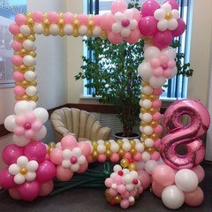 Фотозона "Рамка для фото на 8 марта"