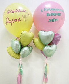Композиция из шаров "8 марта" с большими шарами