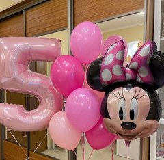 Композиция из шаров "Прекрасная Минни на 5 лет"